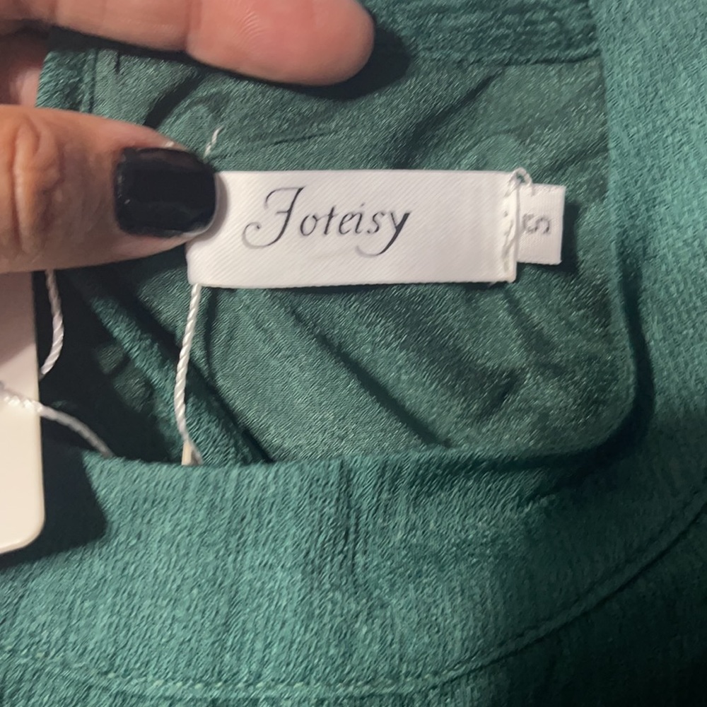 Amazon- Green Ruffled dress - Picture 5 of 5